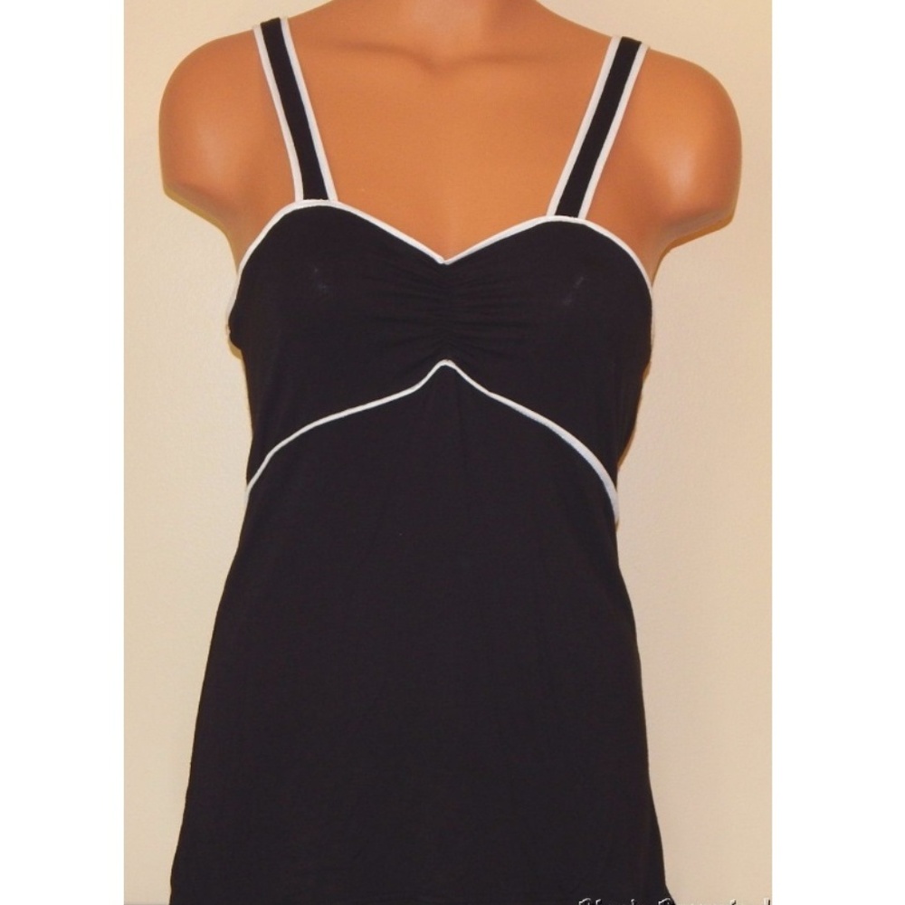 Black and White Women's Tank Top